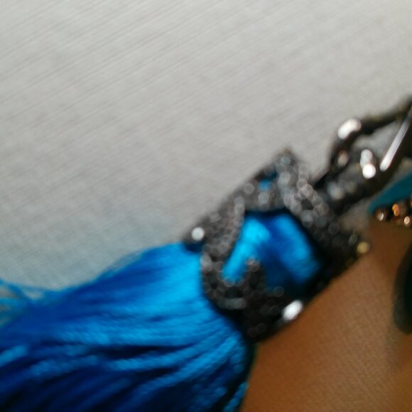 Two Toned Blue statement necklace (420) - Picture 7 of 16